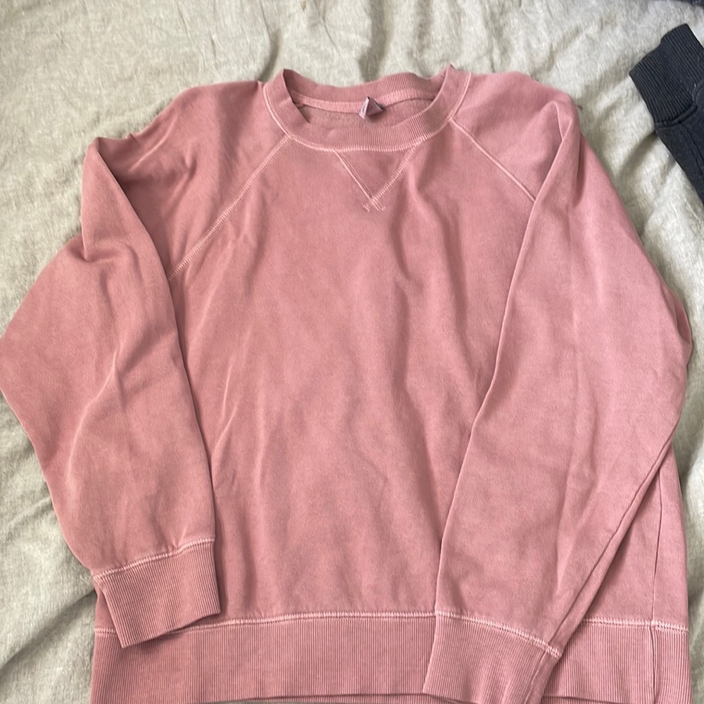 Old navy blush pullover